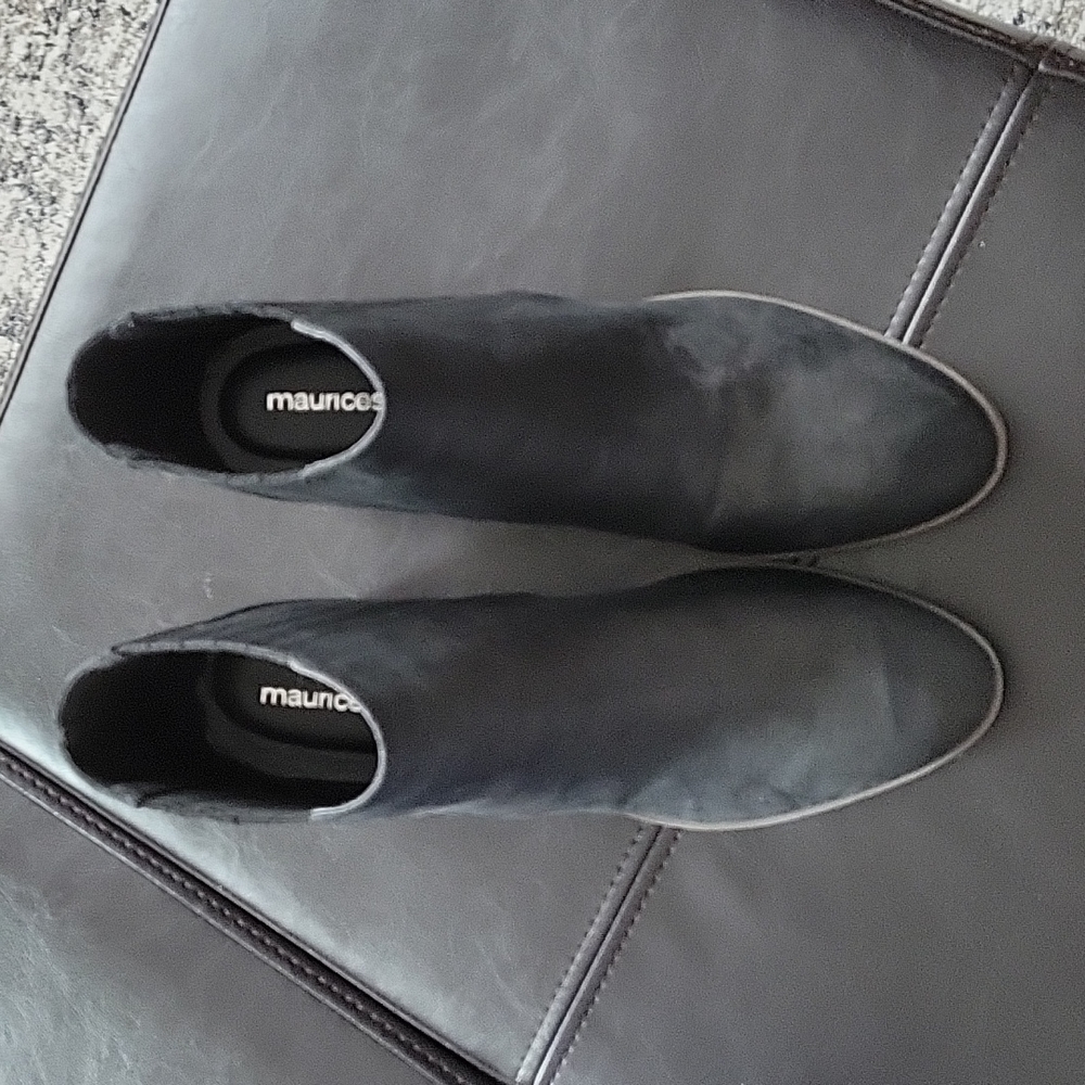 Maurices black ankle boot